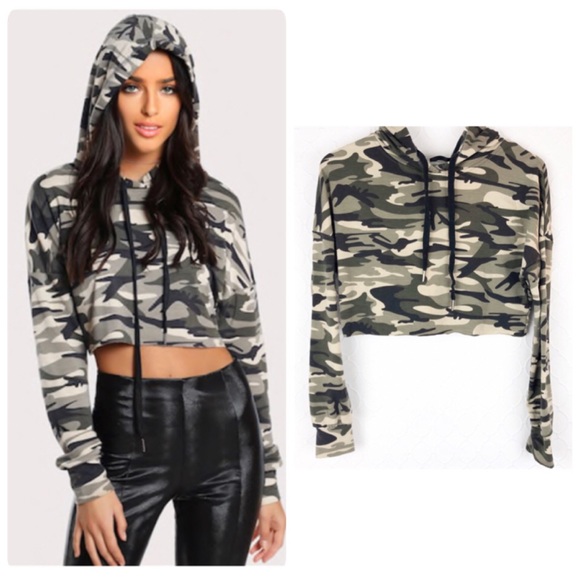 crop top camo hoodie